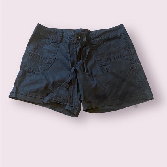 Unionbay Black Shorts - Picture 1 of 3